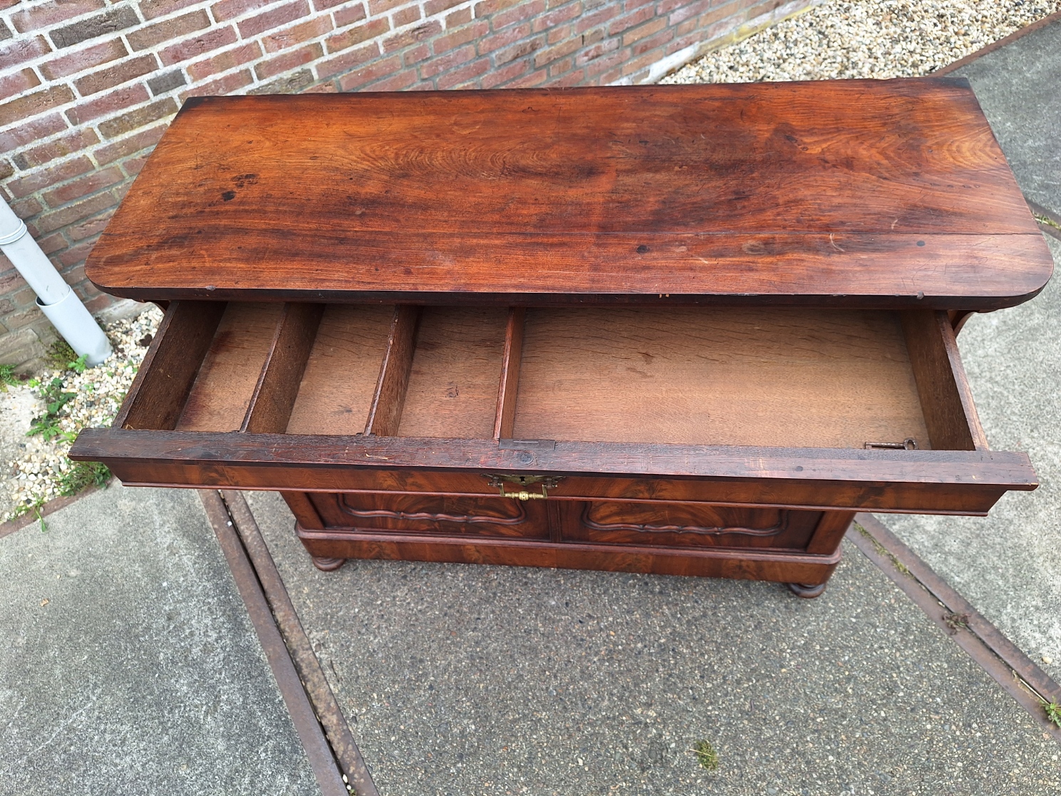 Hollands biedermeier penantkastje periode Willem III omstreeks 1850-1860 nr K202554