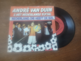 Andre van Duin met Nederland, die heeft de bal 1980 Single nr S20221958