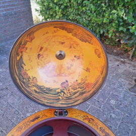 Globe bar verrijdbaar en bol klapt open omstreeks 90's nr K202697
