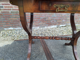 Engels mahonie hangoor tafel met la van omstreeks 1880 nr T20243