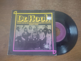 Dr. Hook met When you're in love with a beautiful woman 1979 Single nr S20221740