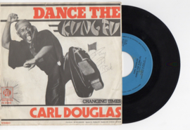 Carl Douglas met Dance the Kungfu 1974 Single nr S2021897