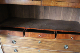 Mooi antiek Hollands kabinet mahonie omstreeks 1800-1820 br-166cm nr 10021