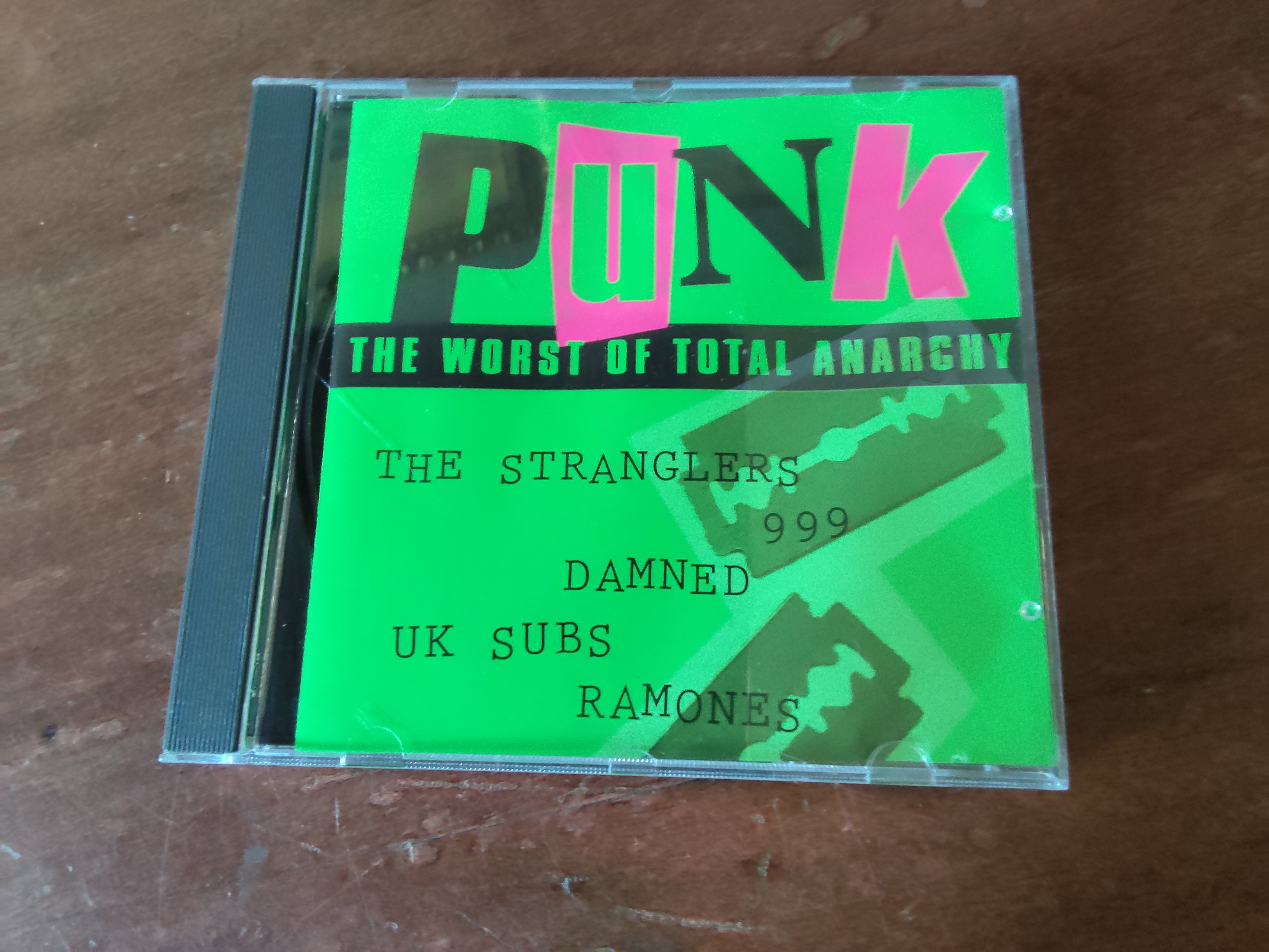 Various artists met Punk the worst of total anarchy 1995 CD nr CD2025976