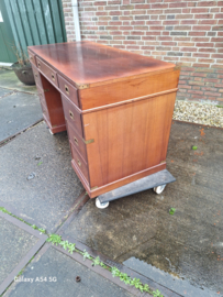 Mahonie bureau met messing hoekstukken h-80cm midcentury 1950-1960 nr
