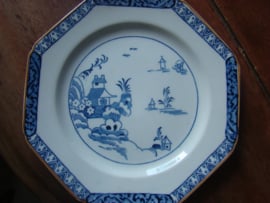 Achtkantig blauwwit bord Wood's Ware "Alva".