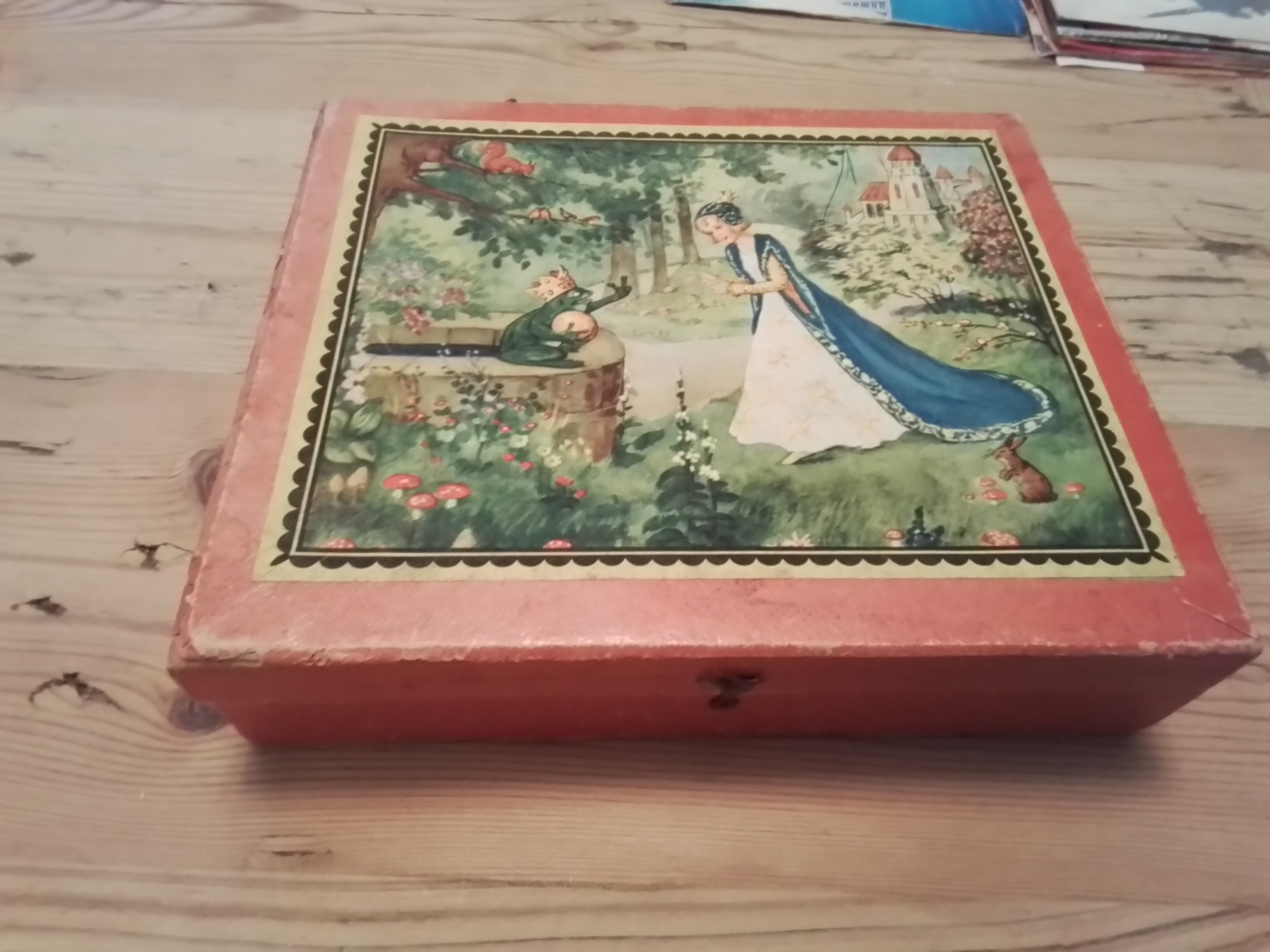 Oud en antieke blokpuzzel sprookjes omstreeks 1950.