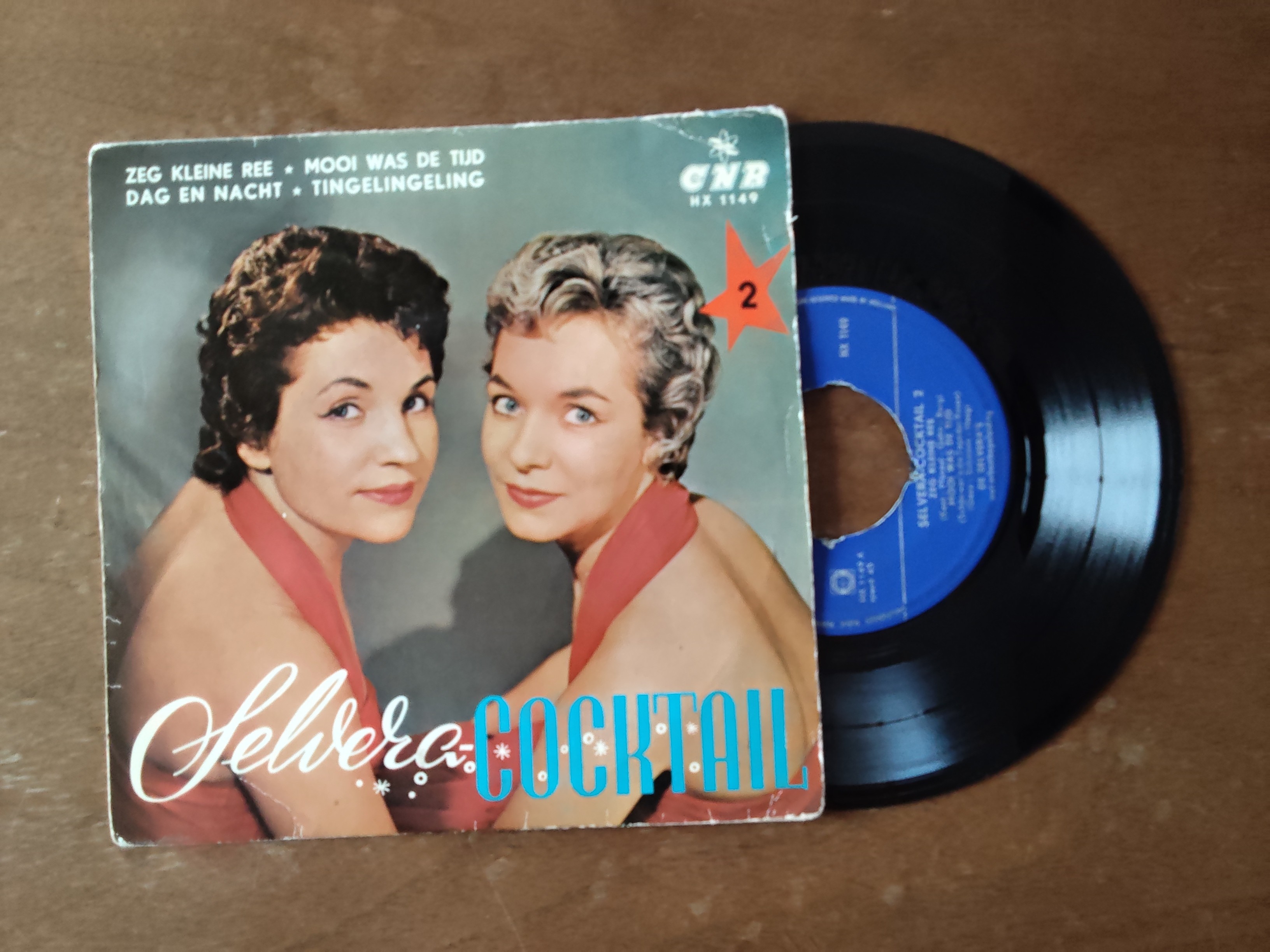 De Selvera's met Selvera-cocktail 2 1960 Single nr S20257001