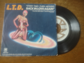 L.T.D. met Back in love again 1977 Single nr S20222129
