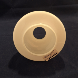 Olielamp kap klein model rokrandje d-15cm rand 9cm opaal nr A6330