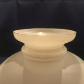 Originele opaal glans wit olielamp kap diameter 33cm