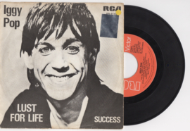 Iggy Pop met Lust for life 1977 single nr S2020215