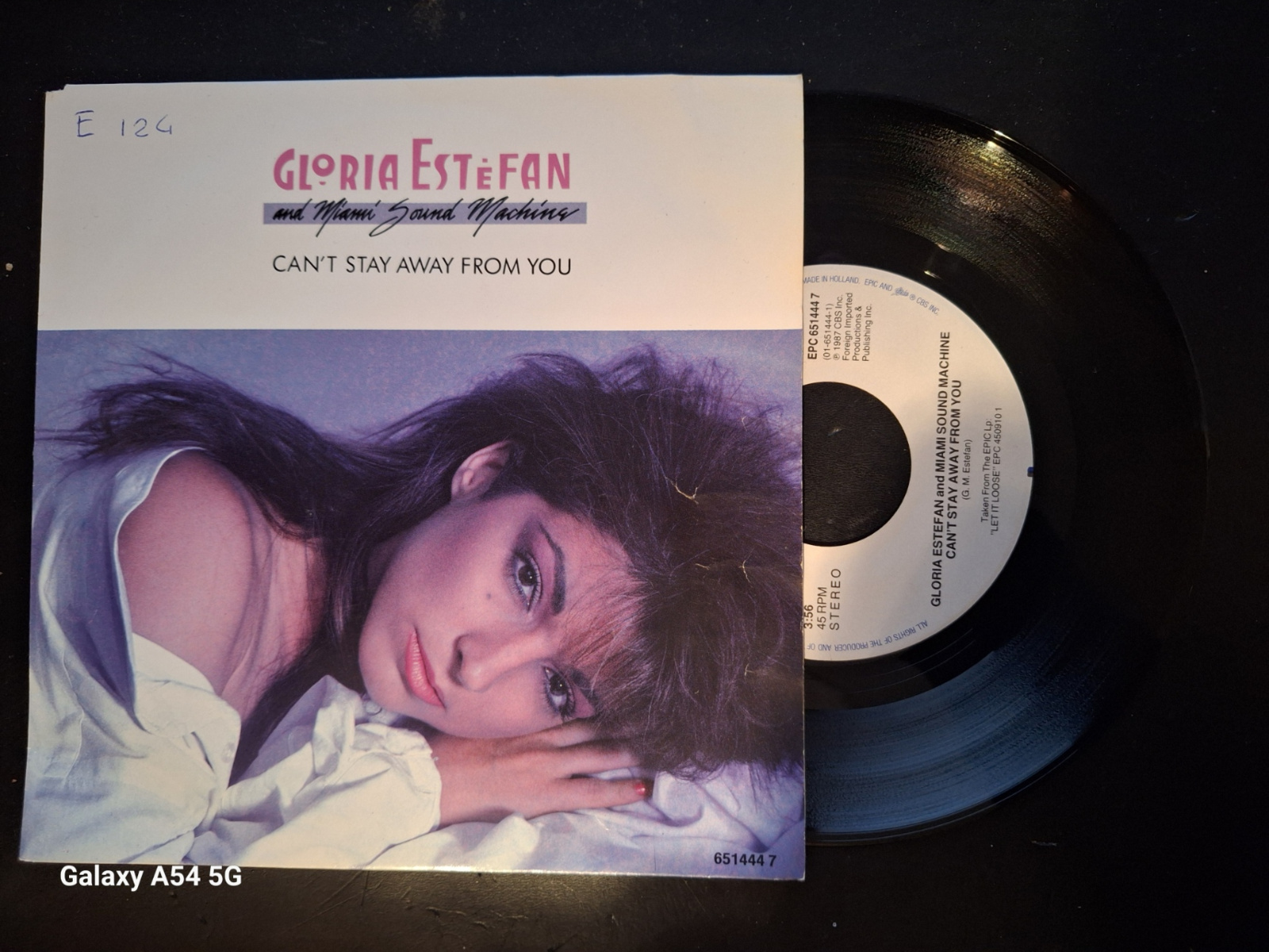 Gloria Estafan and the Miami soundmachine met Can't stay away from you 1987 Single nr S20221619