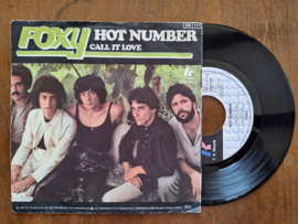 Foxy met Hot number 1979 Single nr S20232876