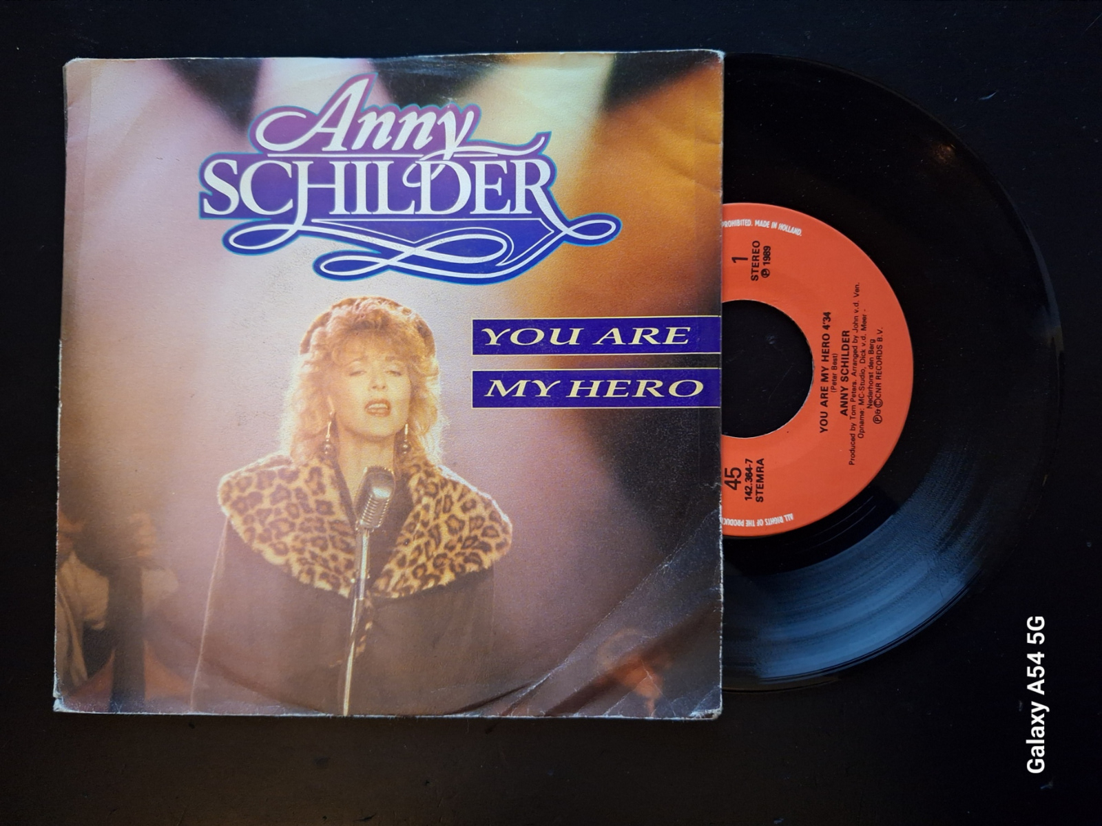 Anny Schilder met You are my hero 1989 Single nr S20221799
