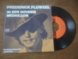 Frederick Fluweel met In een gouden medaillon 1982 Single nr S20222131