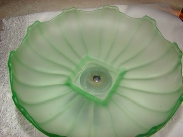 Art - deco taza lichtgroen op zilverkleurige voet