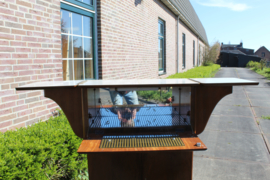 Art-deco minibar met licht uitklappend bovenblad omstreeks 1930 nr 11305