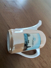 Theepot met afbeelding Hoek van Holland Noorderpier.