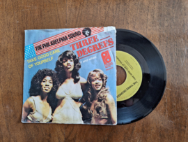 The Three Degrees met Take good care of yourself 1975 Single nr S20232348