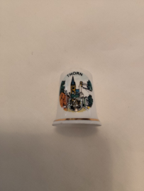 Vingerhoed porcelein opdruk Thorn 3cm hoog zonder doosje