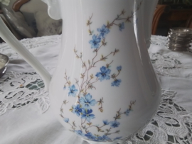 Oude koffiepot of koffiekan  vergeet-mij-niet Limoges.