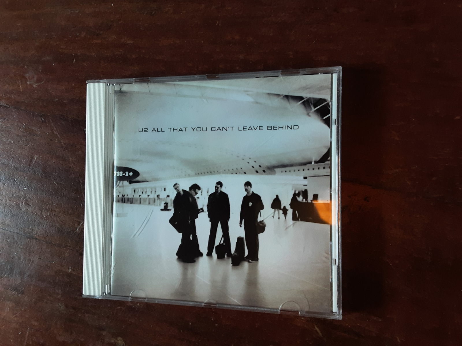U2 met All that you can't leave behind 2000 CD nr CD2024624
