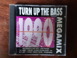 Various artists mixed met Turn up the bass megamix 1990 1990 CD nr CD2024123