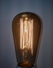 Global-Lux edisonlamp 40W 64x135mm E27 kooldraad rook nr 6-181119