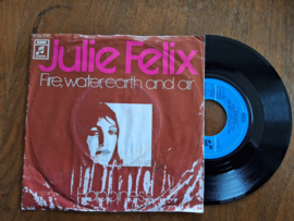 Julie Felix met Fire, water, earth and air 1972 Single nr S20232275
