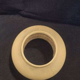 Originele oude staande olielamp glas vicotiaanse stijl helder en gesatineerd \ geetst glas met motief