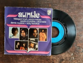 Hildegard Knef - Enrico Macias - Sandra & Andres - Alice Babs - Demis Roussos - Vicky Leandros met Auntie 1972 Single nr S20245745