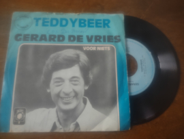 Gerard de Vries met Teddybeer 1976 Single nr S20221984
