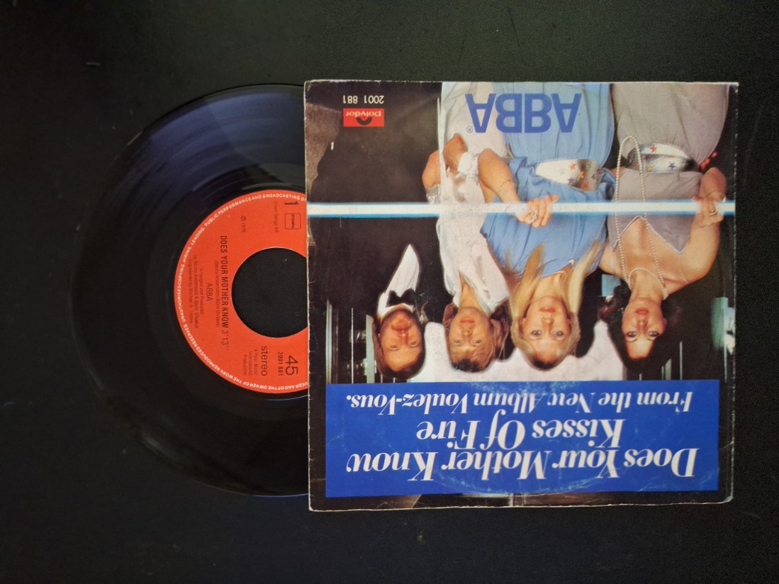 ABBA met Does your mother know 1979 Single nr S2021817
