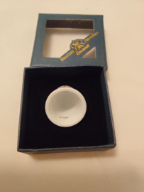 Hummel vingerhoed porcelein Baby met honing 2,5cm hoog jaar 2007