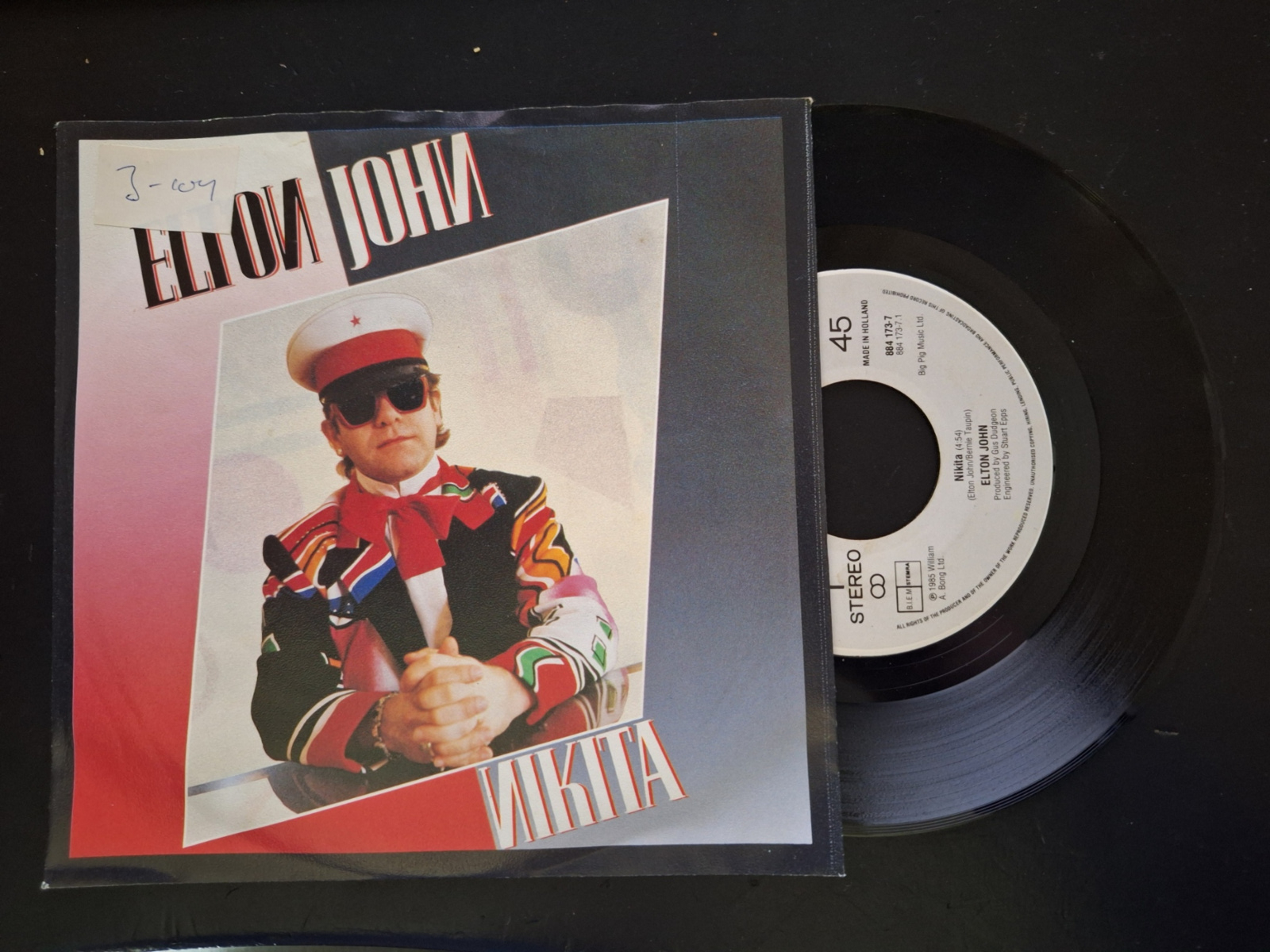 Elton John met Nikita 1985 Single nr S2021601