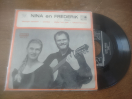 Nina en Frederik met Mango vendor 1964 Single nr S20222012