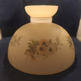 Handbeschilderde originele olielamp kap zacht geel met bloemen