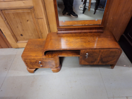 Notenhouten kaptafel art-deco 1920 origineel beslag grote spiegel nr K20247