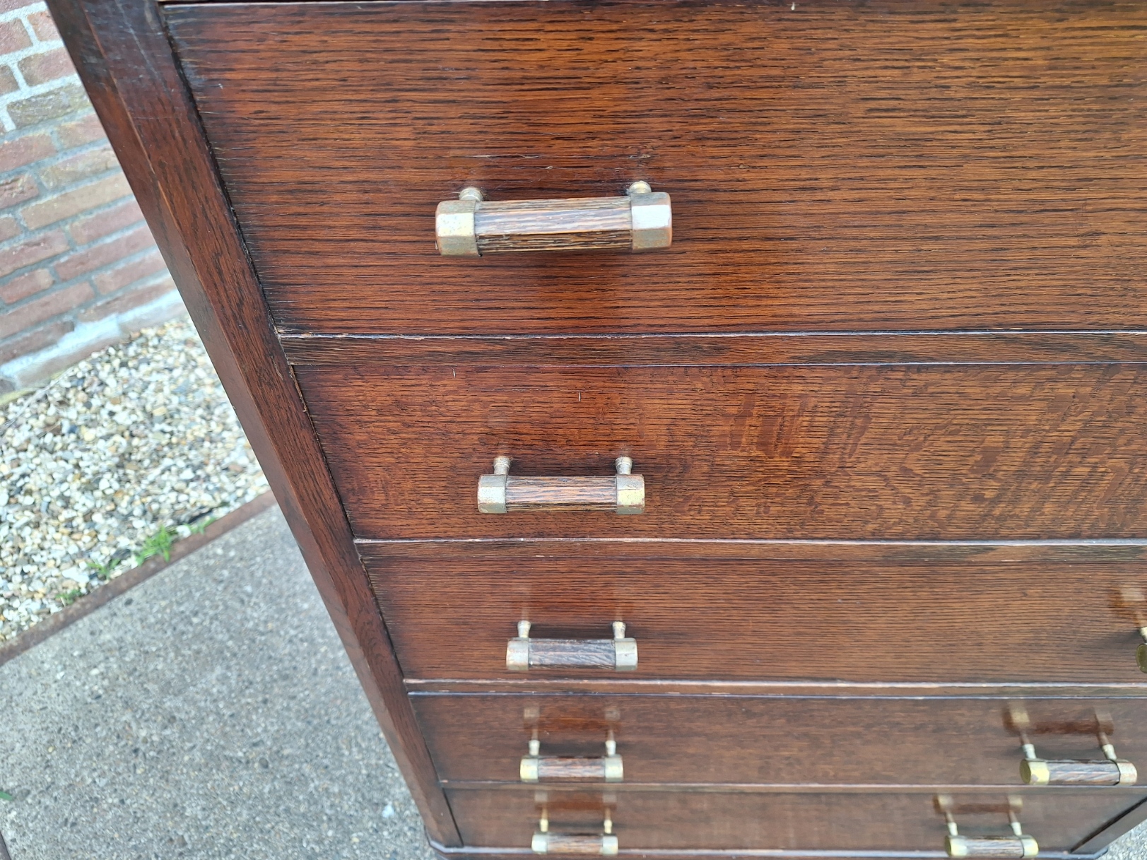 Engels eiken commode 5-laden hout/messing grepen 1930-1940 nr K202555