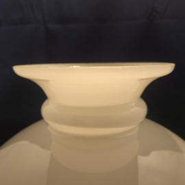Opaal glans wit olielamp kap diameter 31,8cm