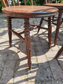 Set van 6 beuken stoelen Thonet achtig met spijlen 1900-1920 prijs per set nr ST20242