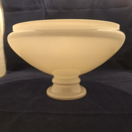 Originele olielamp kap opaal glans wit uitlopende bovenrand dia-30cm