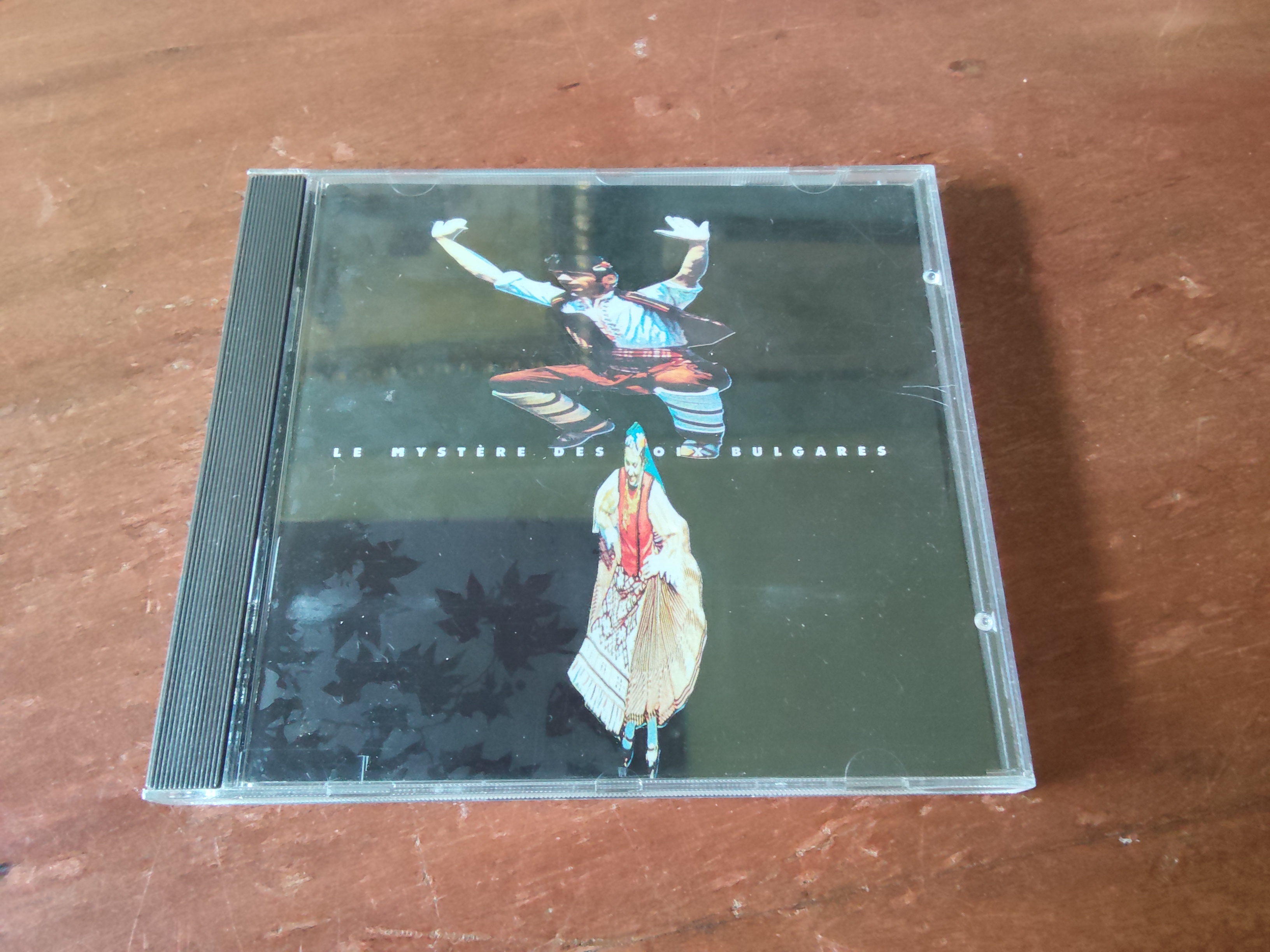 Le mysterie des voix bulgares met Le mysterie des voix bulgares 1989 CD nr CD20251123