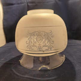 Originele oude staande olielamp glas vicotiaanse stijl helder en gesatineerd \ geetst glas met motief