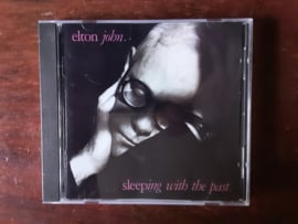 Elton John met Sleeping with the past 1989 CD nr CD2024587