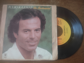 Julio Iglesias met Un sentimental 1980 Single nr S20221766