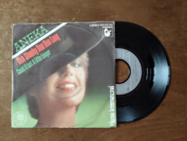 Aneka met Ooh Shooby Doo Doo Lang 1982 Single nr S20257119
