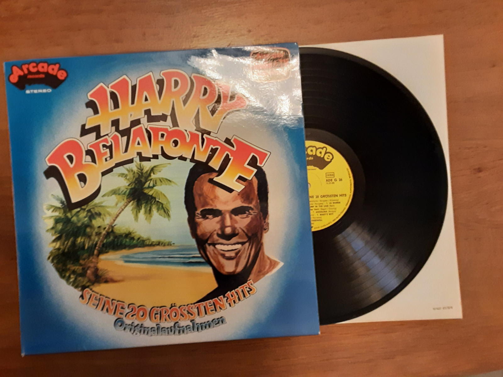 Harry Belafonte met Seine 20 grossten hits 1978 LP nr L2024792