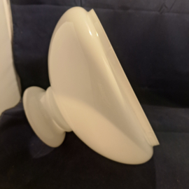 Originele oude olielamp kap opaal glans wit model "vesta" kap dia-33cm